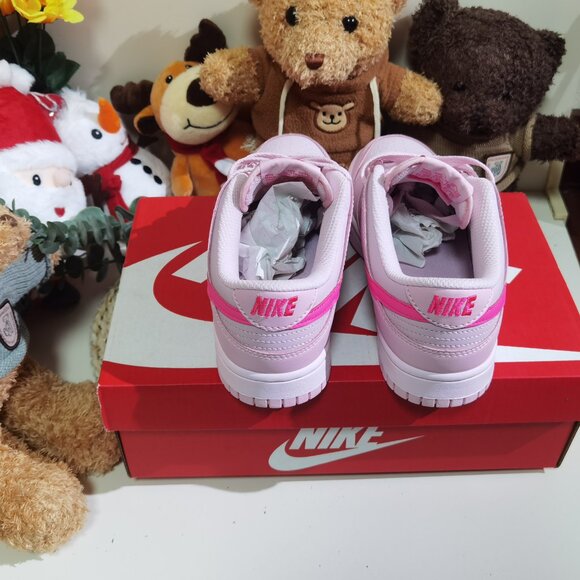 Nike Peppa Pig Pink Fashion Casual Sports Shoes for Women - Picture 3 of 5